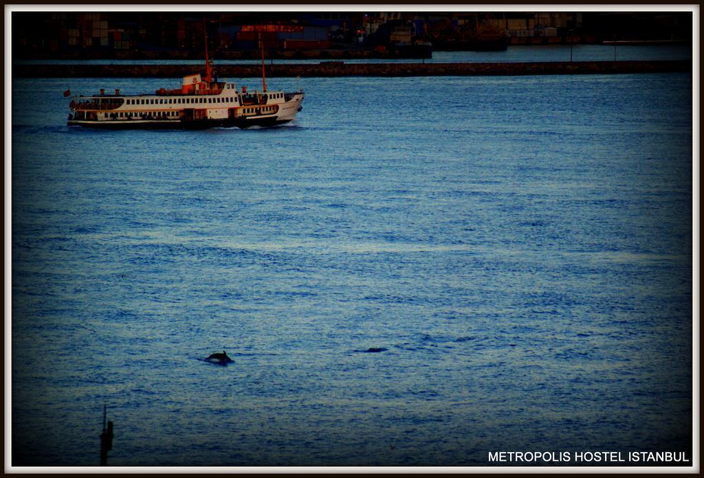 Metropolis Hostel & Guest House Estambul Exterior foto