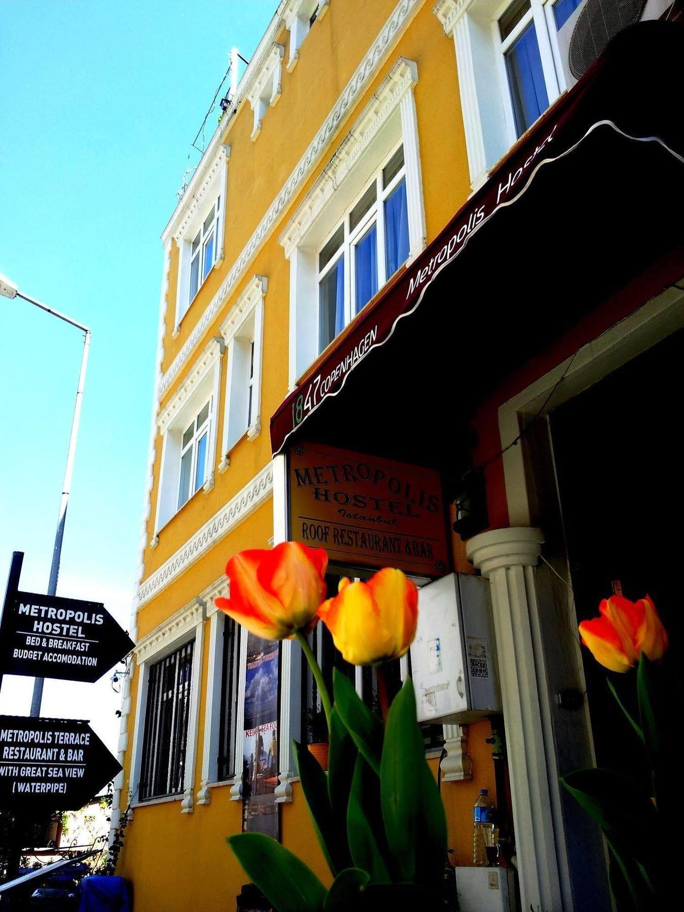 Metropolis Hostel & Guest House Estambul Exterior foto